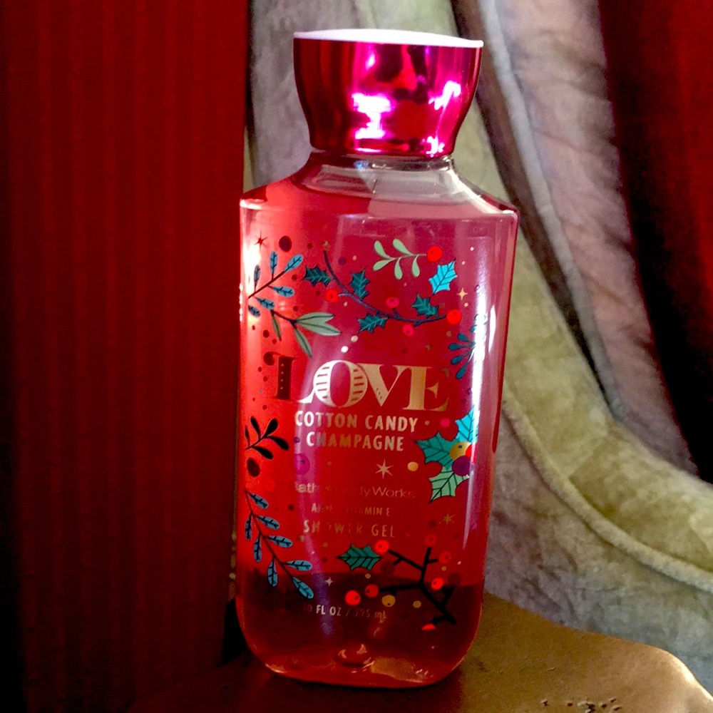 Bath and Body Works Love Cotton Candy Champagne shower gel 10 fl oz